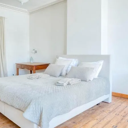 Elegant 2-bedroom Duplex In Apartamento Ostend