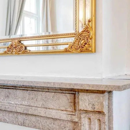 Elegant 2-bedroom Duplex In Διαμέρισμα