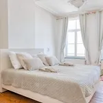 Elegant 2-bedroom Duplex In Apartment *