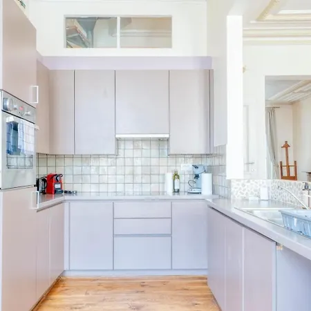 Elegant 2-bedroom Duplex In شقة *