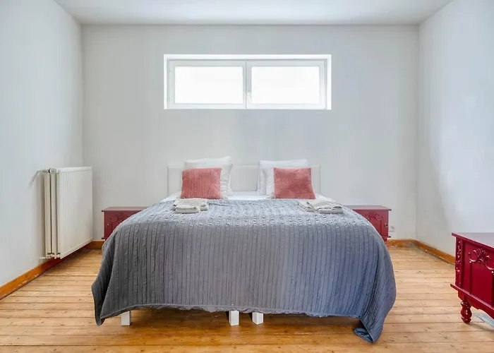 Elegant 2-bedroom Duplex In Ostend